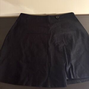 Princess Polly Skort